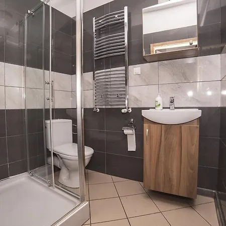 Andersa Kwatera prywatna *